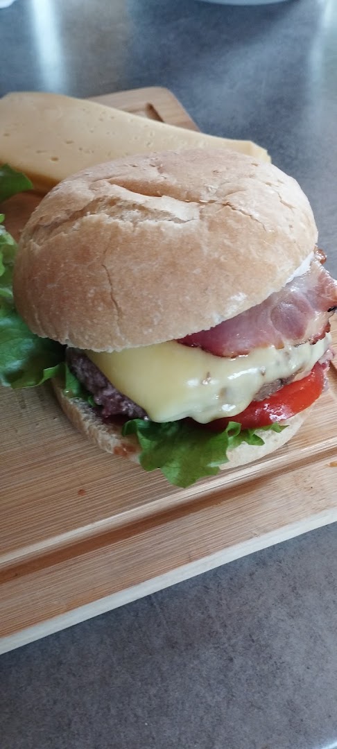 Les burgers de la petite montagne st Hymetière · Photos 5
